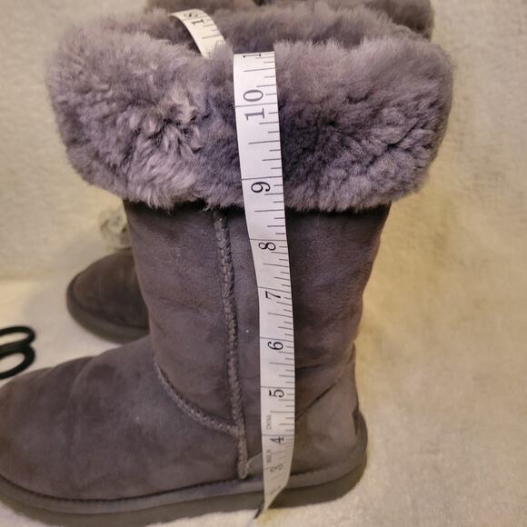 Uggs Gray Suede Mid Calf Pull On Classic Winter Boots Womens Size 6 - Picture 9 of 9